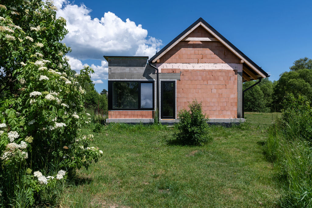 stavba rodinného domu skúsenosti